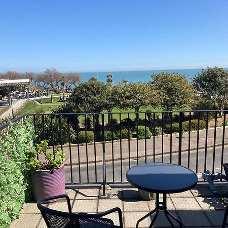 Seaview Sanctuary Hotel Eastbourne Exterior photo