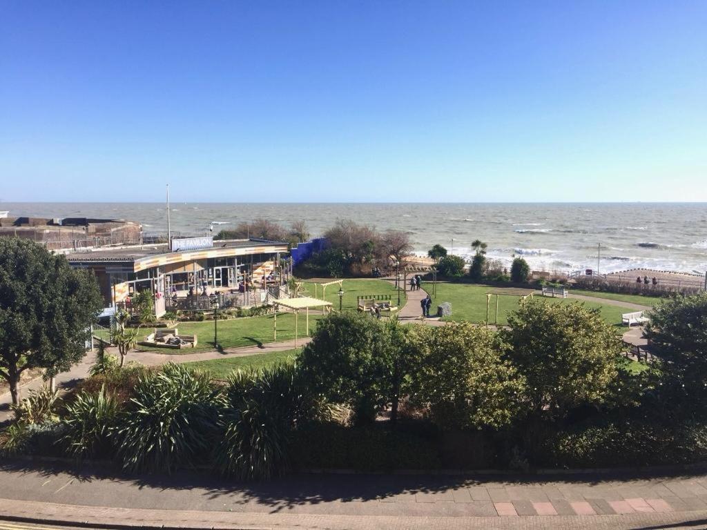 Seaview Sanctuary Hotel Eastbourne Exterior photo